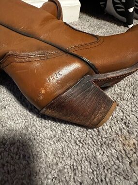 Vintage Frye 7101 cowboy boots in tobacco brown